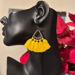 Beautiful yellow earrings just for you.